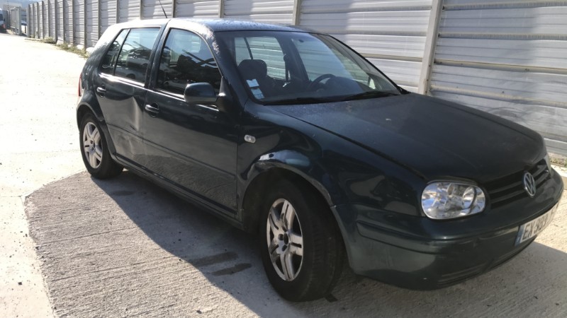 Image VOLKSWAGEN GOLF 4