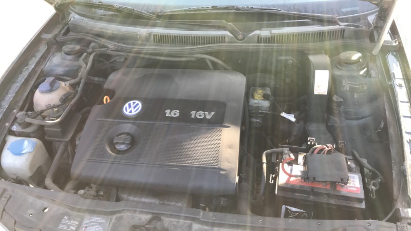 Image VOLKSWAGEN GOLF 4