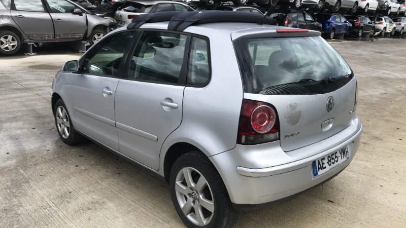 Image VOLKSWAGEN POLO 4