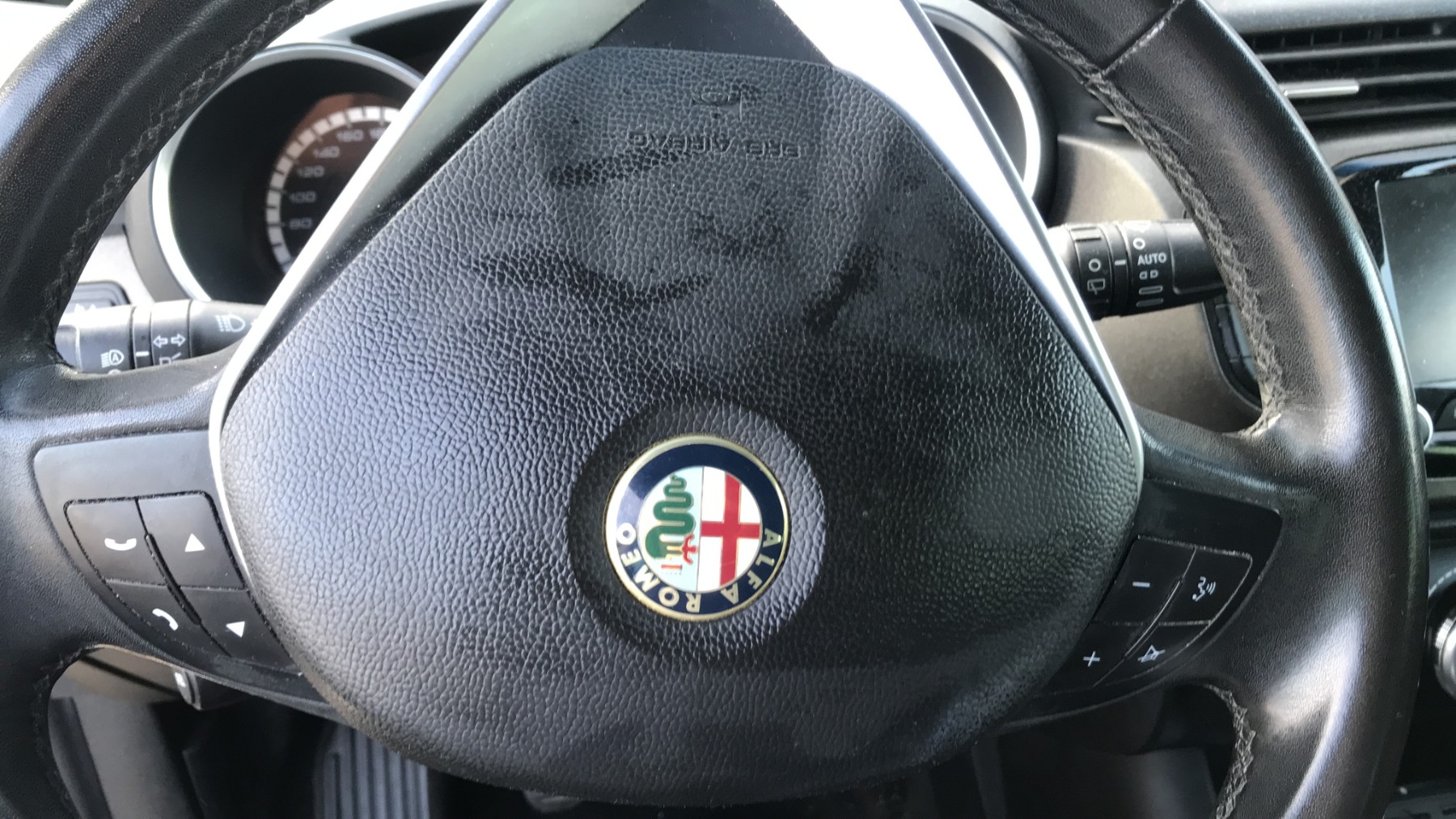 Image ALFA ROMEO GIULIETTA 2