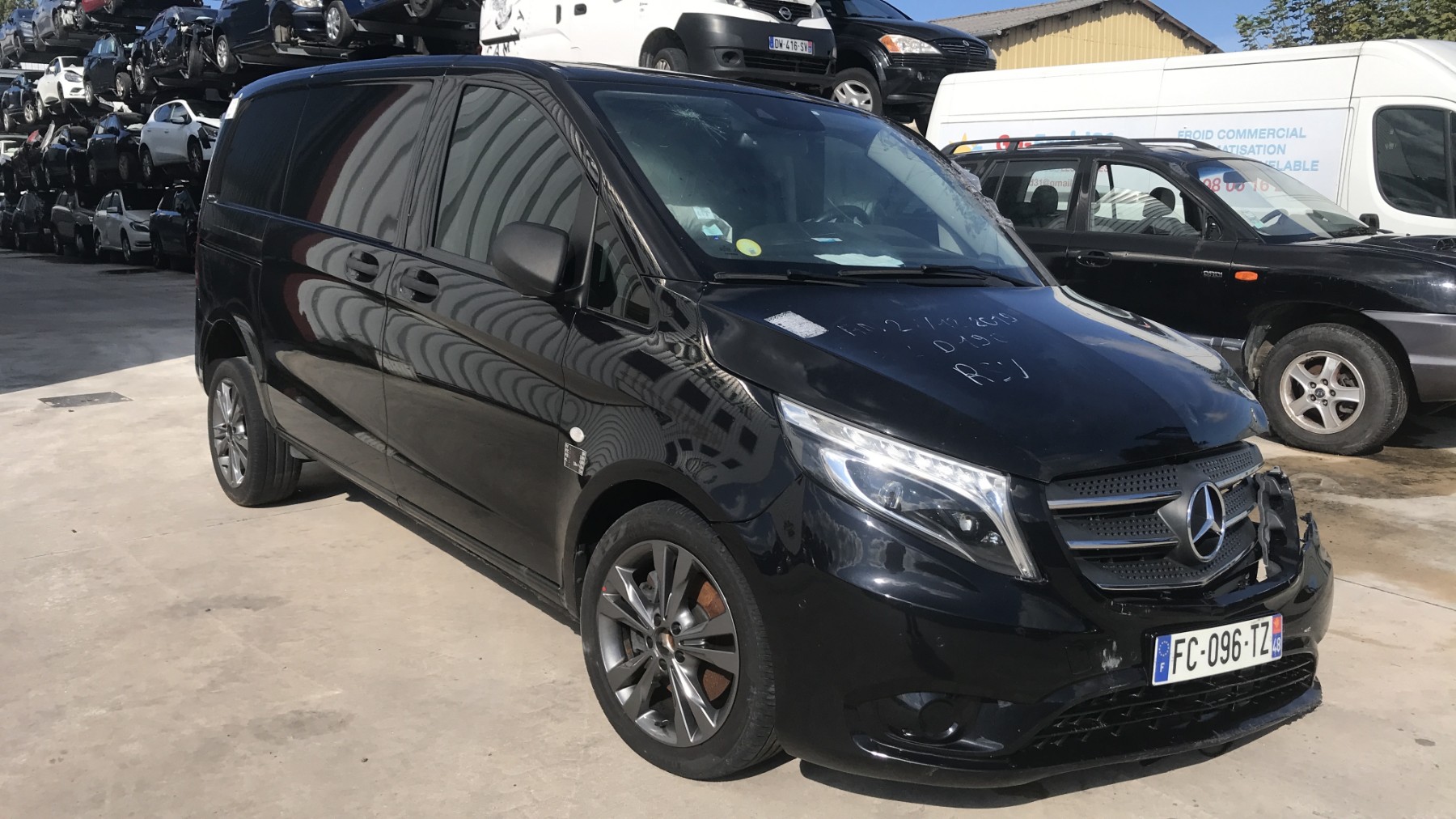 Image MERCEDES VITO 447