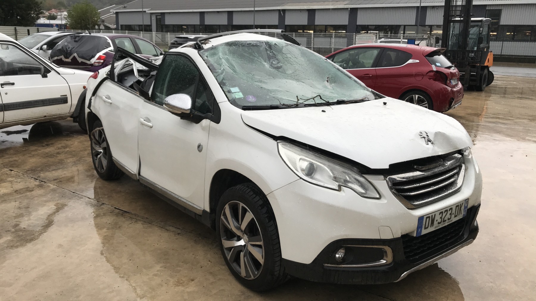 Image PEUGEOT 2008 1