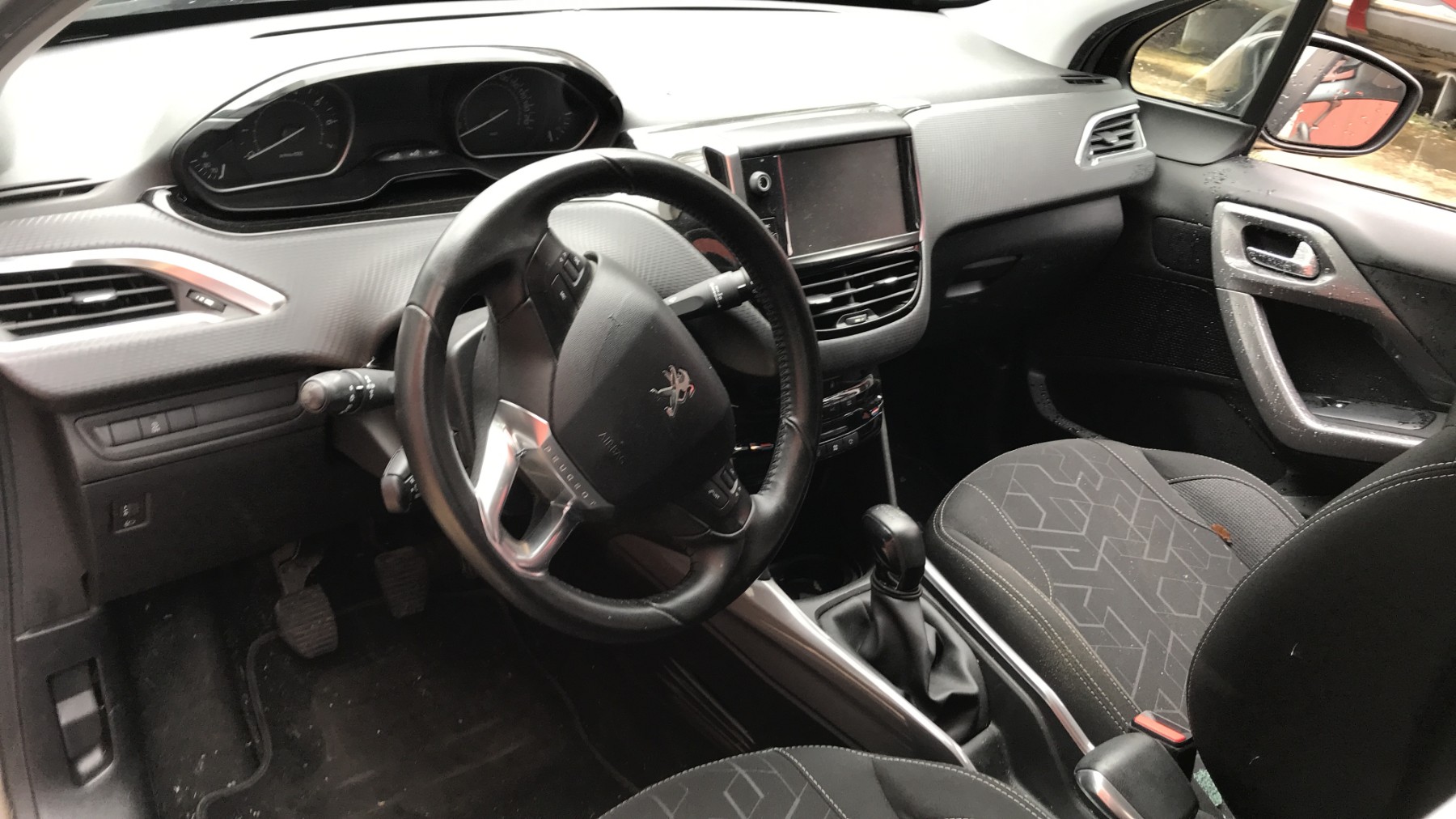 Image PEUGEOT 2008 1