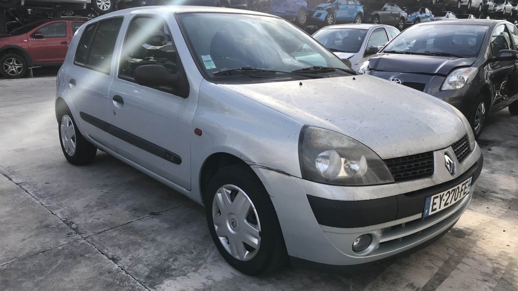 Image RENAULT CLIO 2