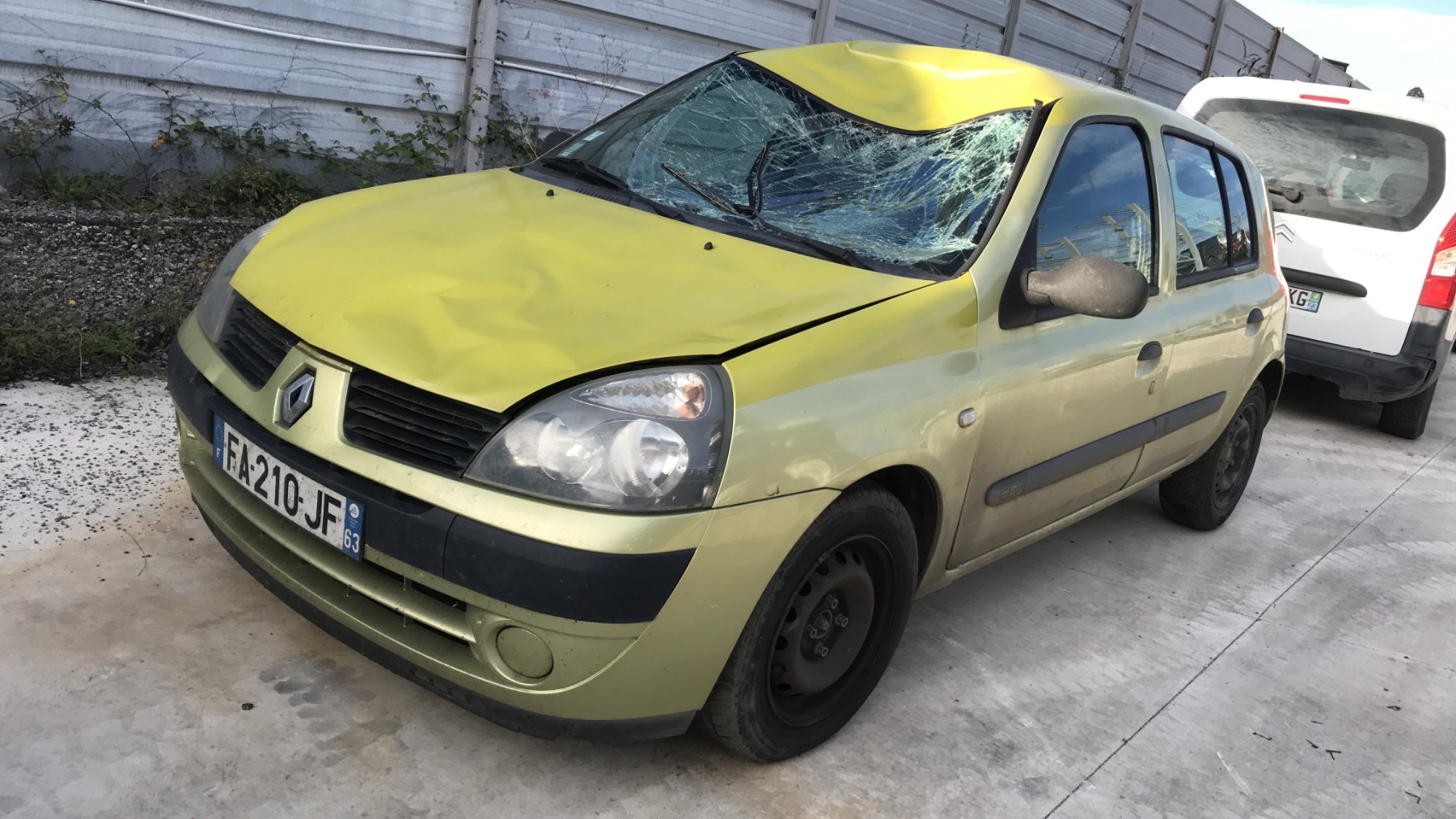 Image RENAULT CLIO 2