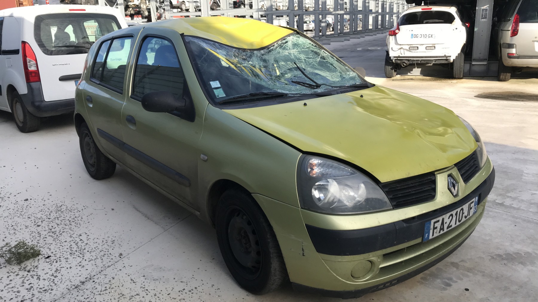 Image RENAULT CLIO 2