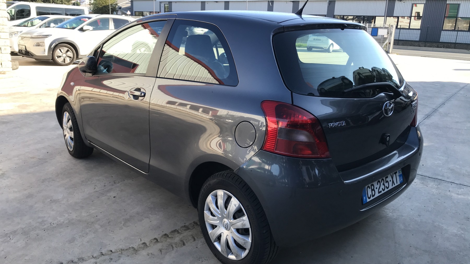 Image TOYOTA YARIS 2