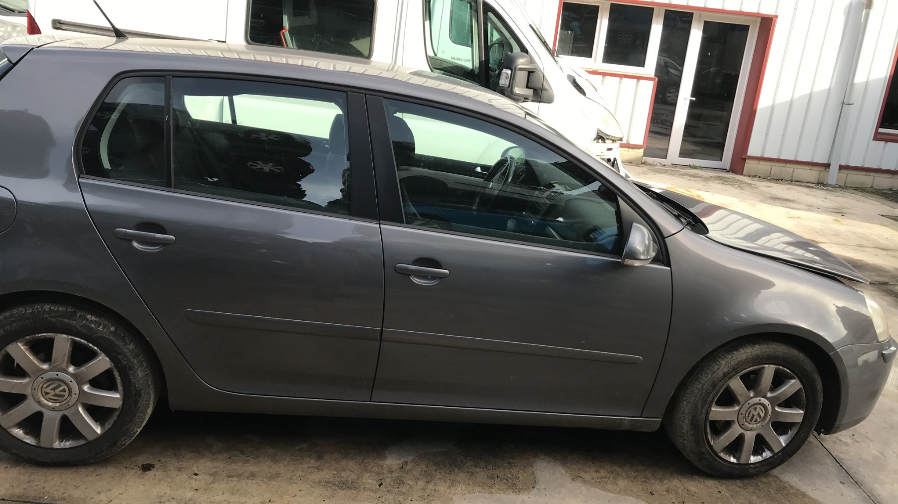 Image VOLKSWAGEN GOLF 5