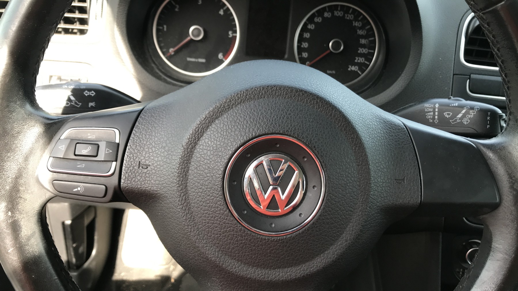 Image VOLKSWAGEN POLO 5