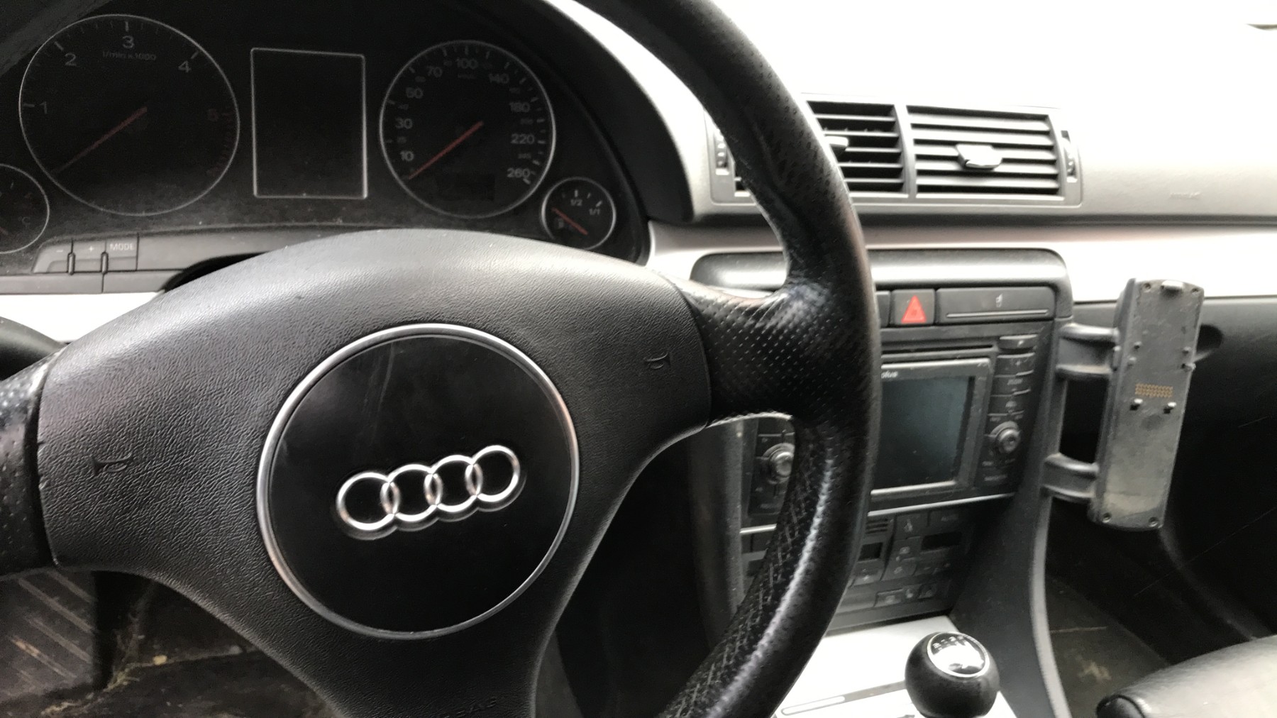 Image AUDI A4 2