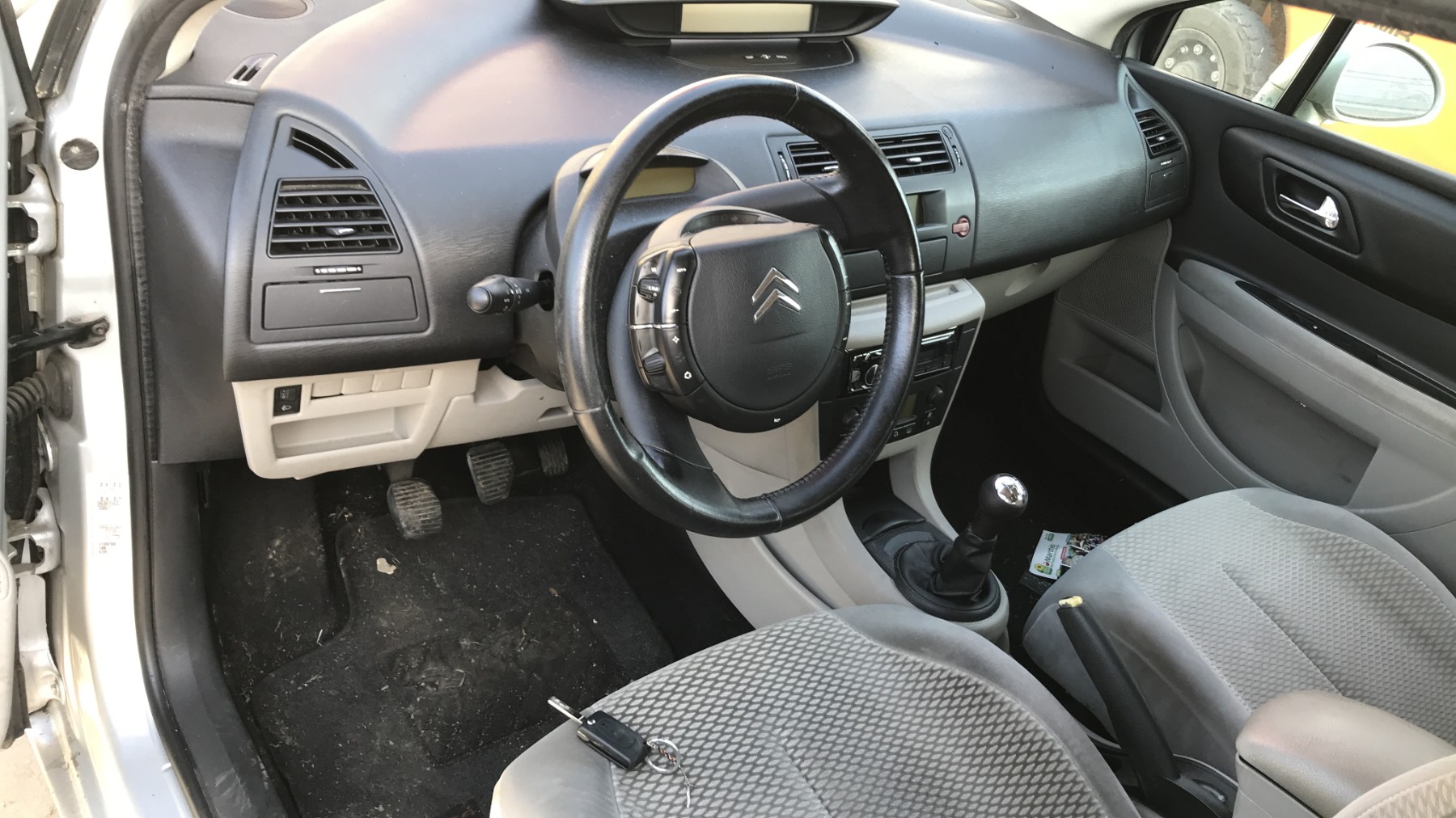 Image CITROEN C4 1