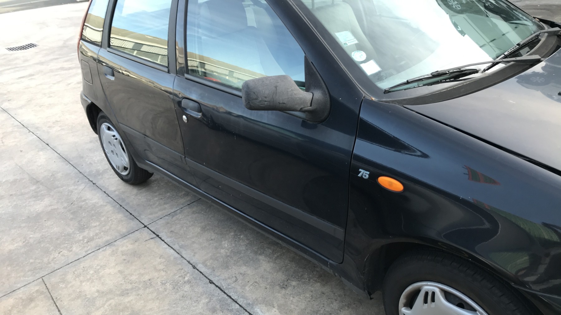 Image FIAT PUNTO 1