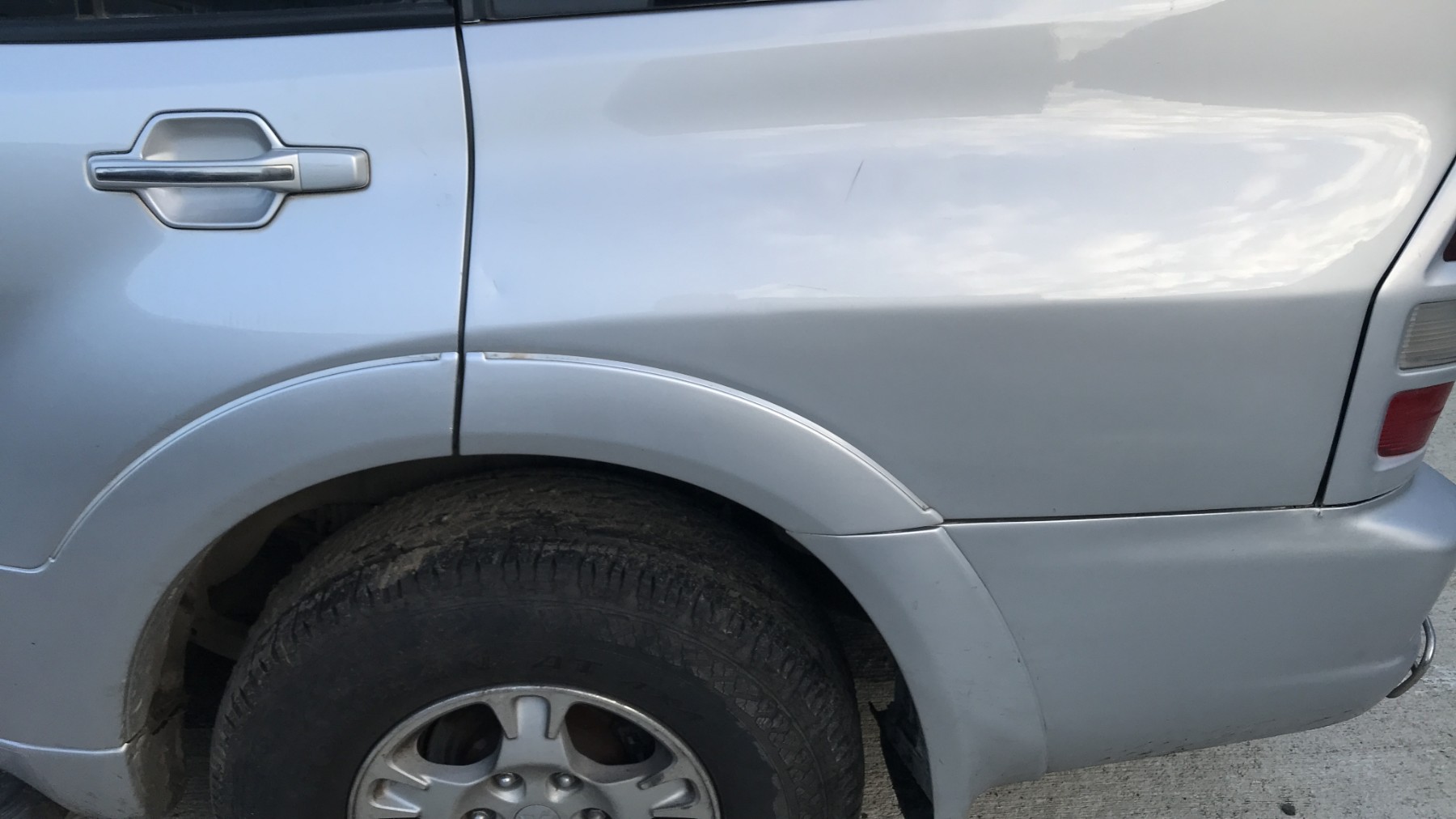 Image MITSUBISHI PAJERO 3