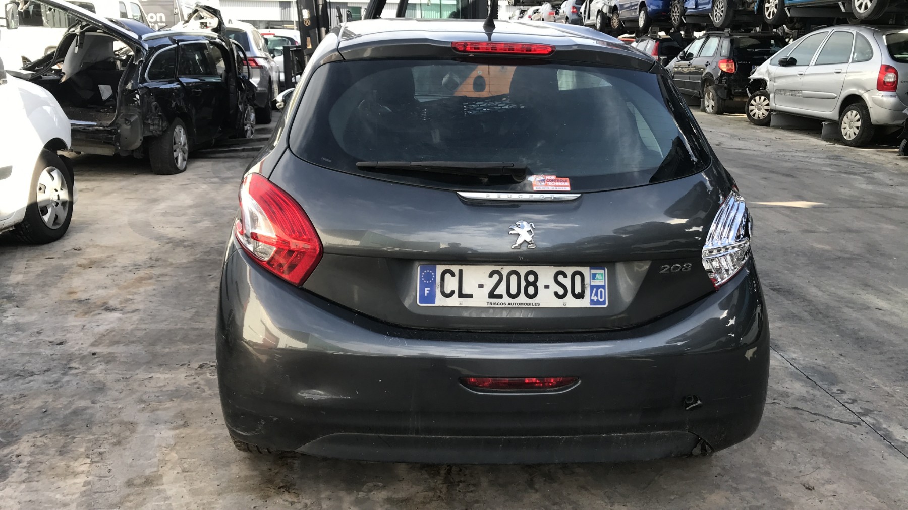 Image PEUGEOT 208 1