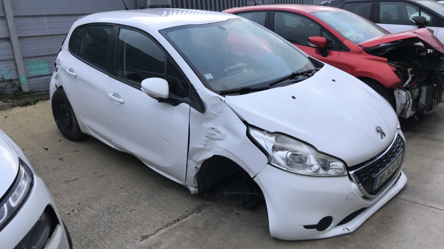 Image PEUGEOT 208 1