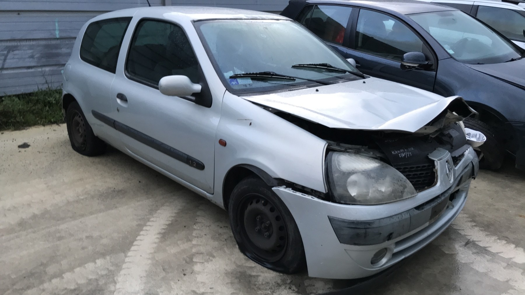 Image RENAULT CLIO 2