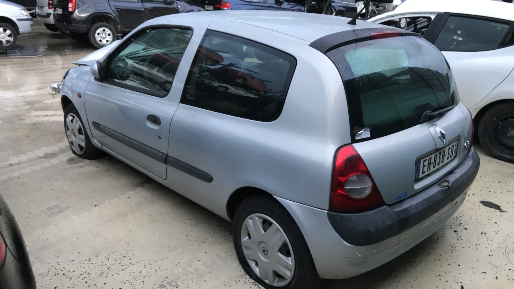 Image RENAULT CLIO 2