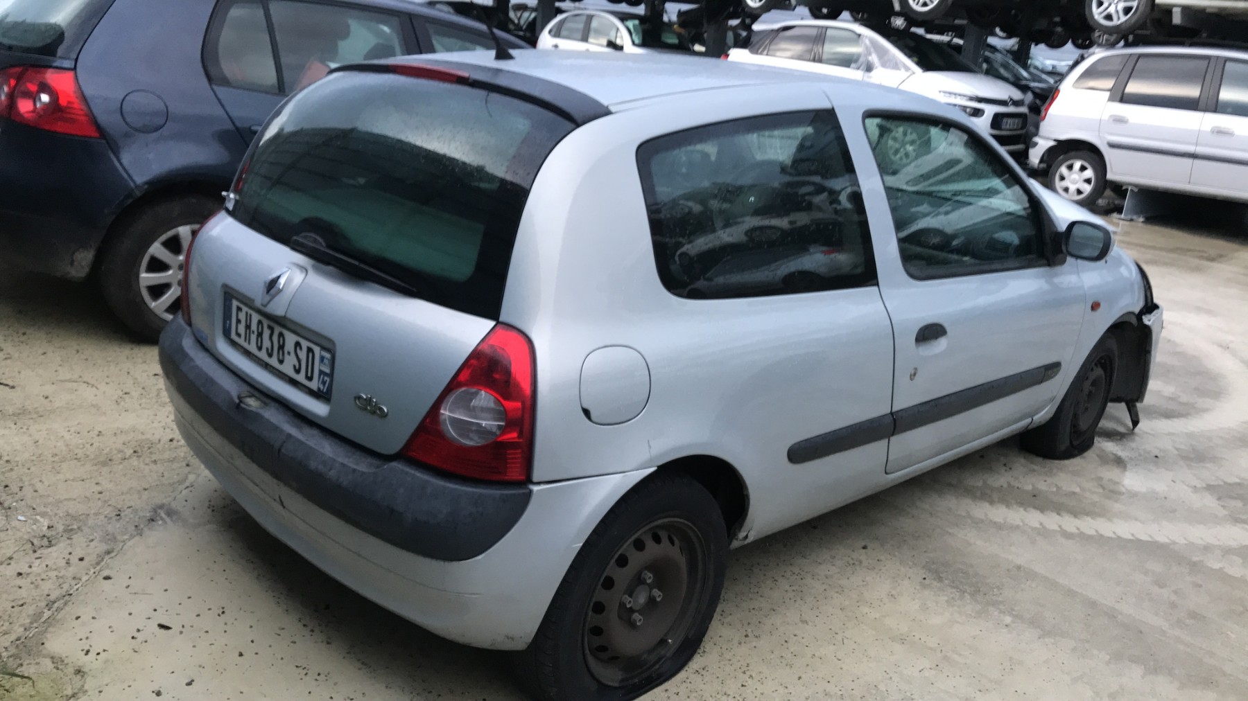 Image RENAULT CLIO 2