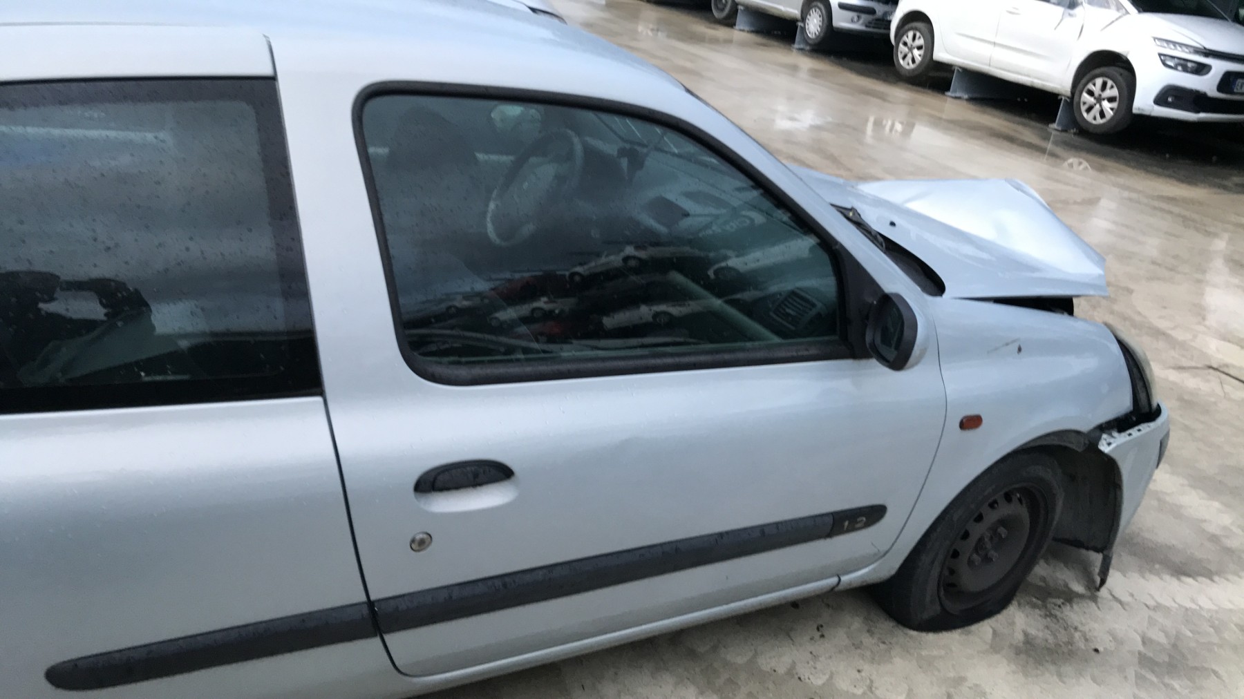 Image RENAULT CLIO 2