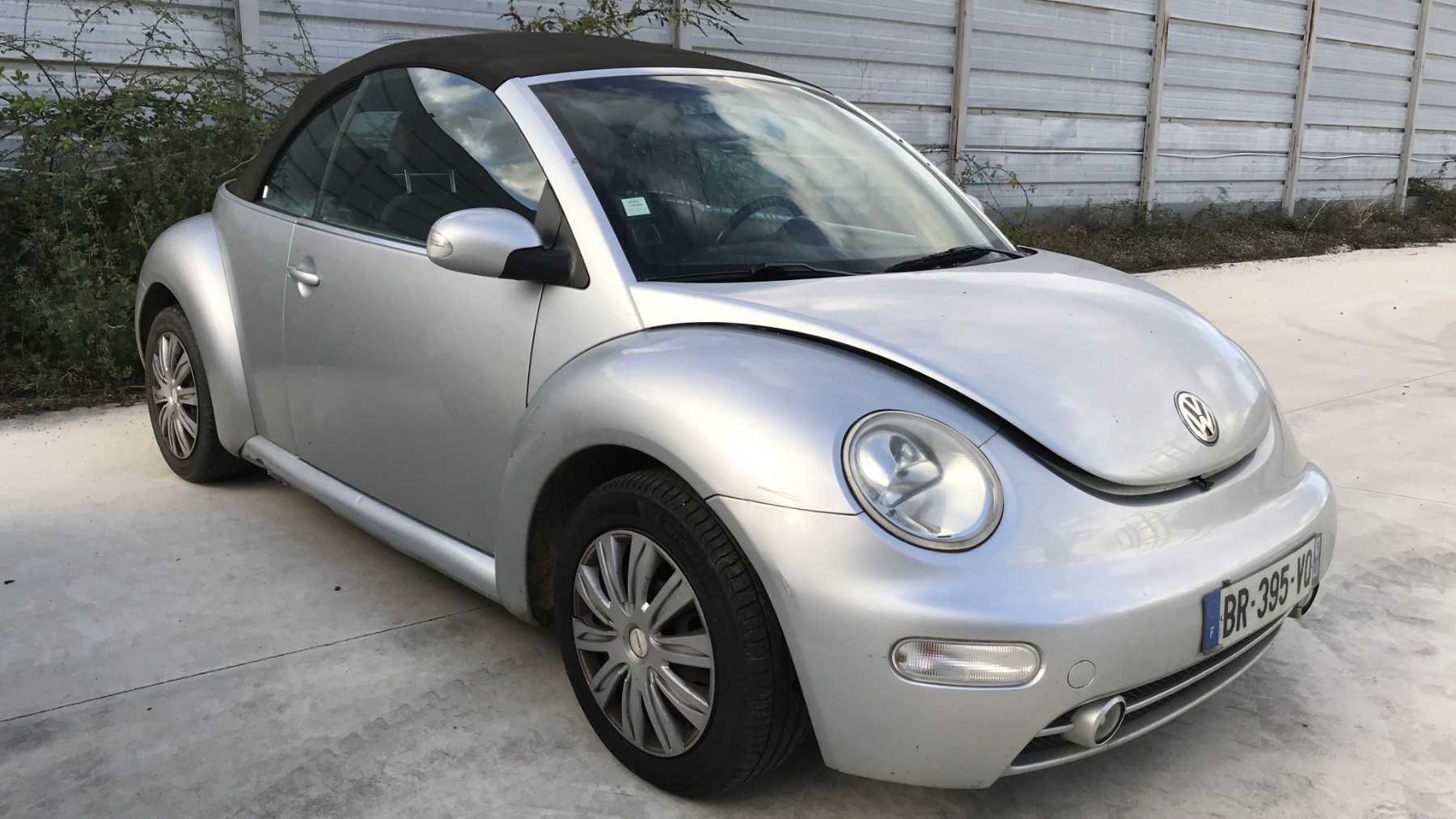 Image VOLKSWAGEN NEW BEETLE 1