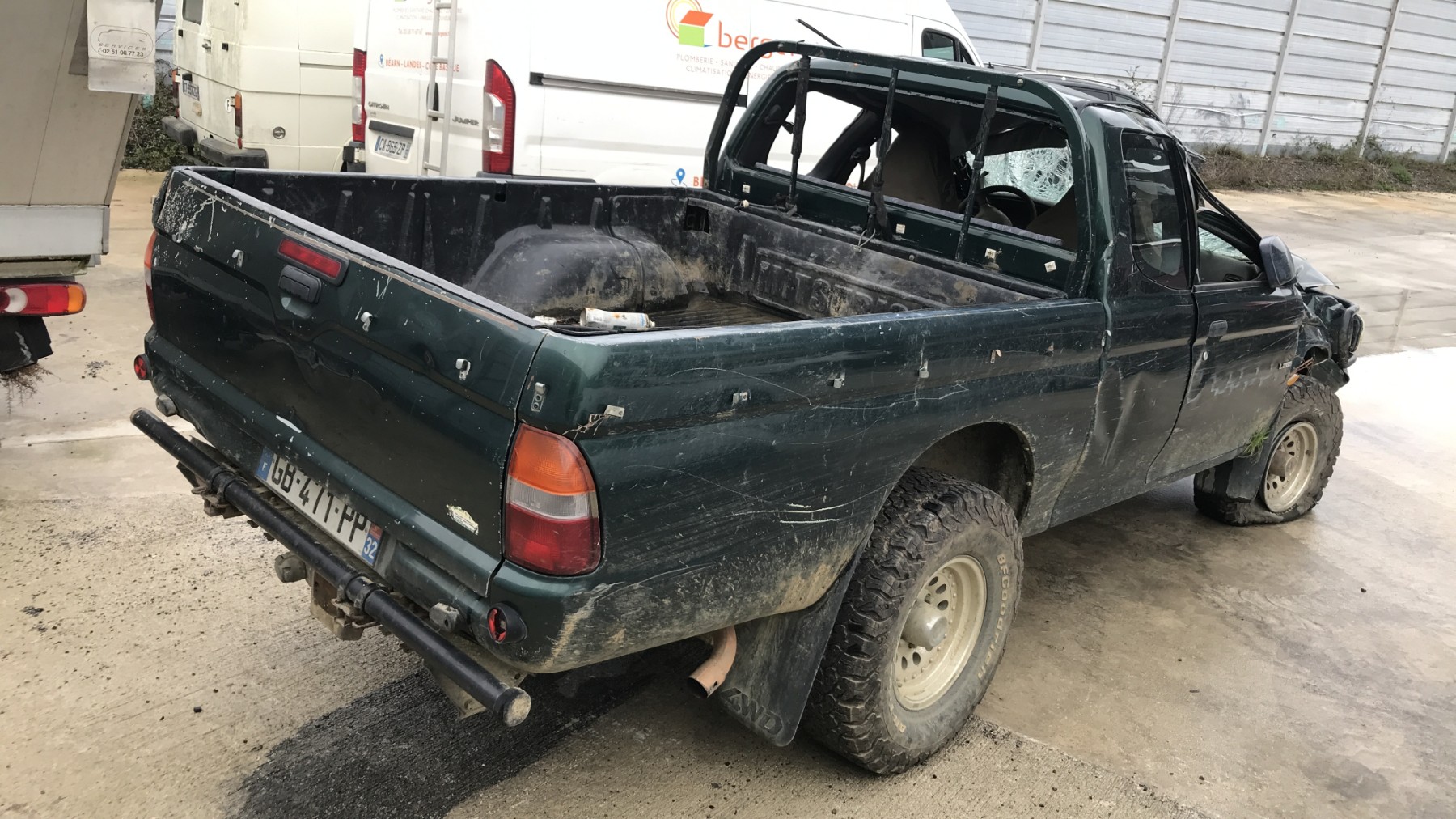 Image MITSUBISHI L 200 2
