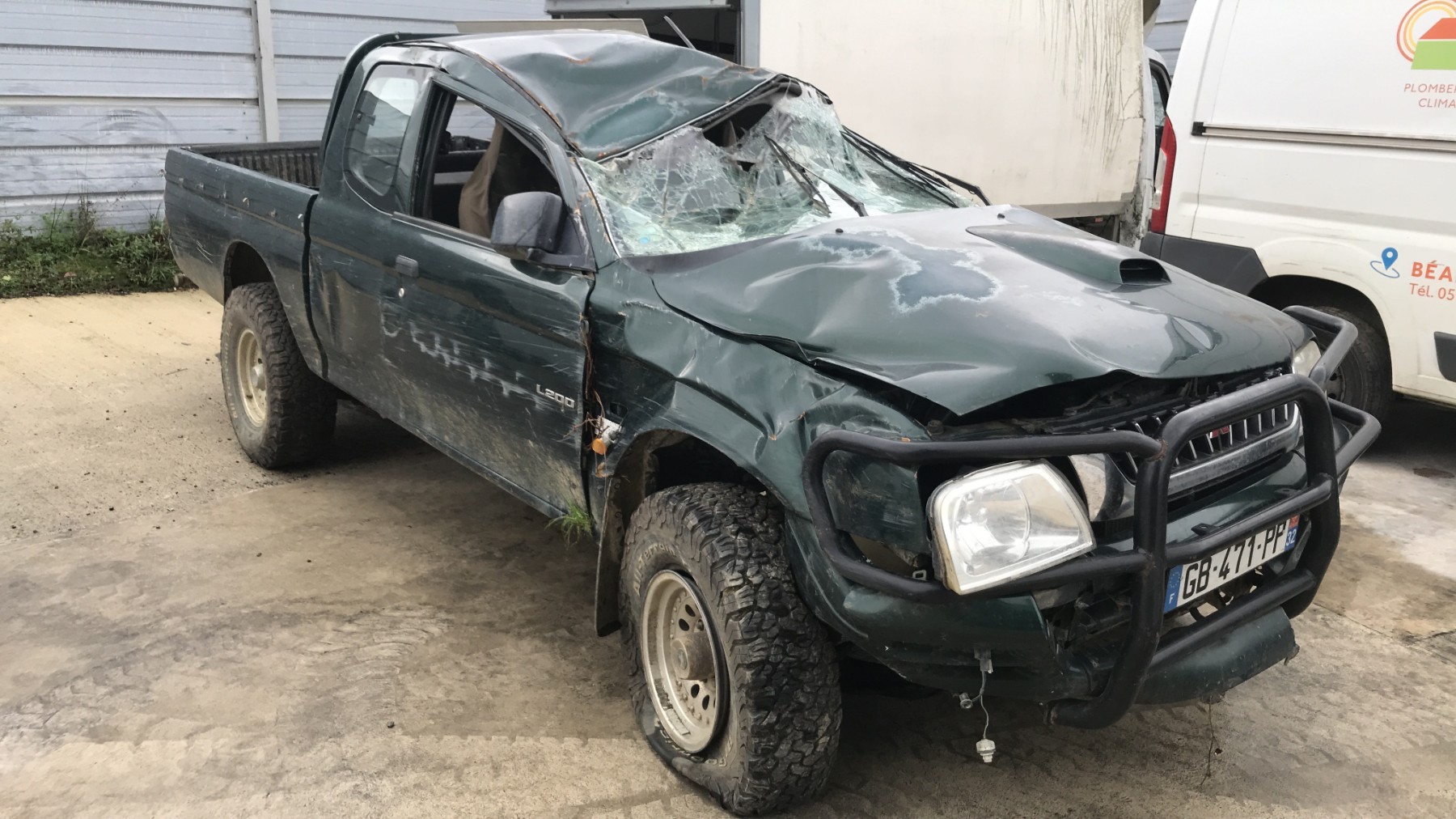 Image MITSUBISHI L 200 2