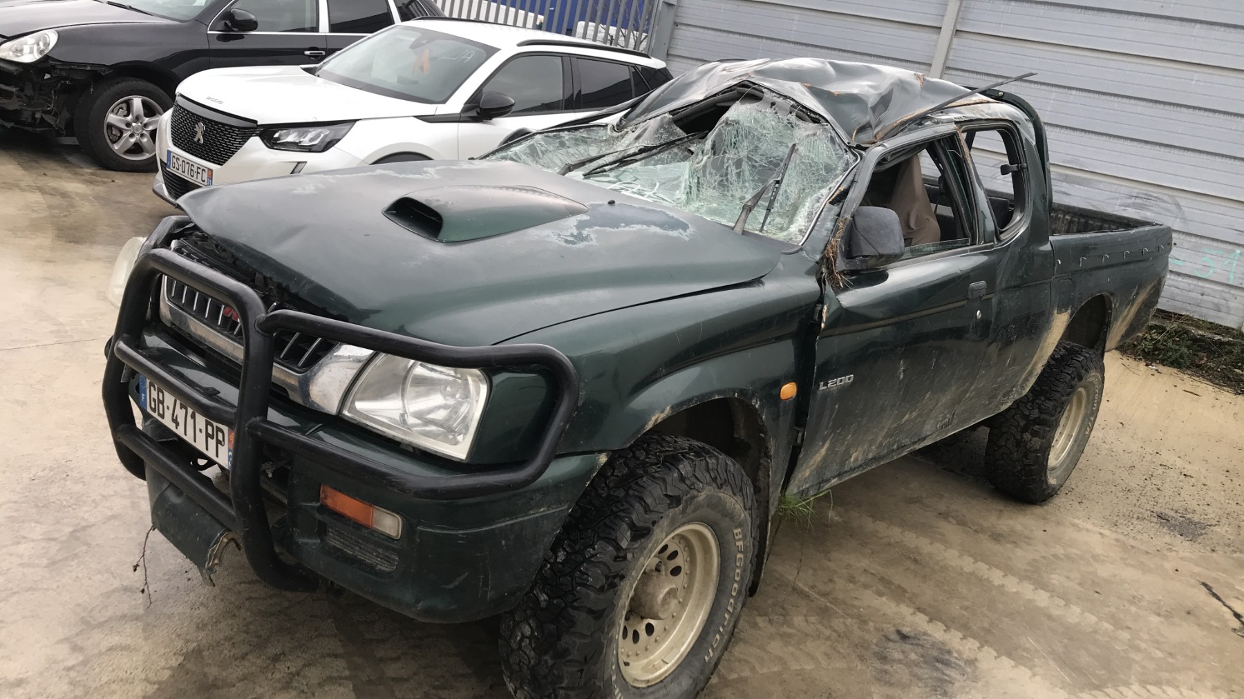 Image MITSUBISHI L 200 2