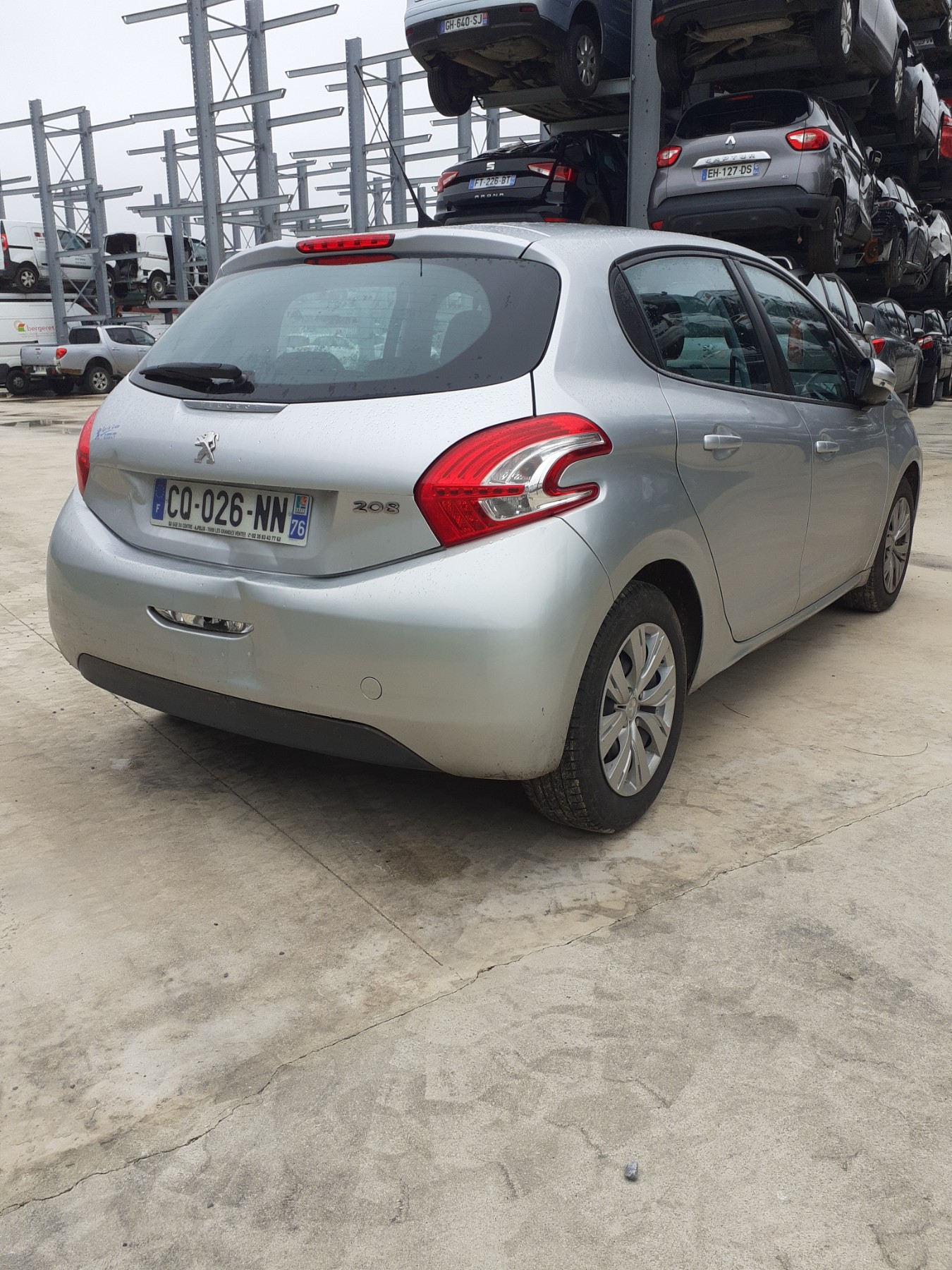 Image PEUGEOT 208 1