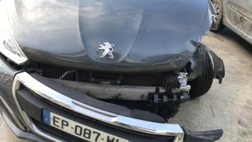 Pièce Auto