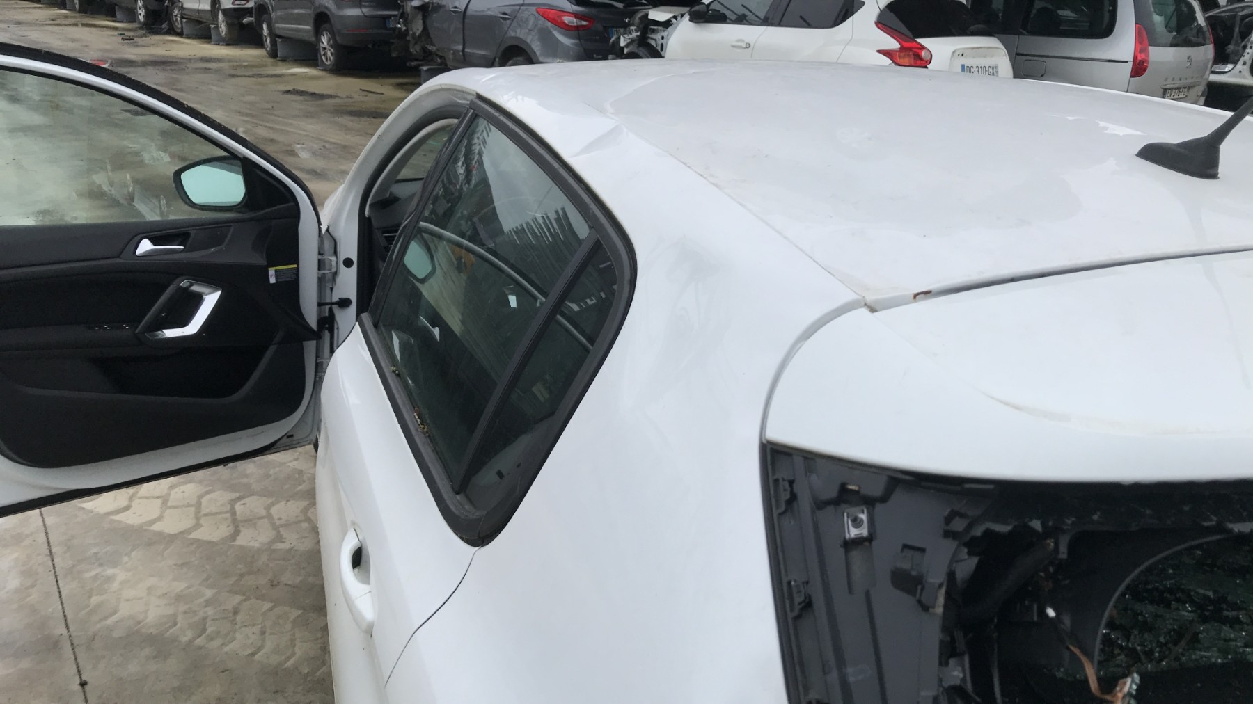 Image PEUGEOT 308 2