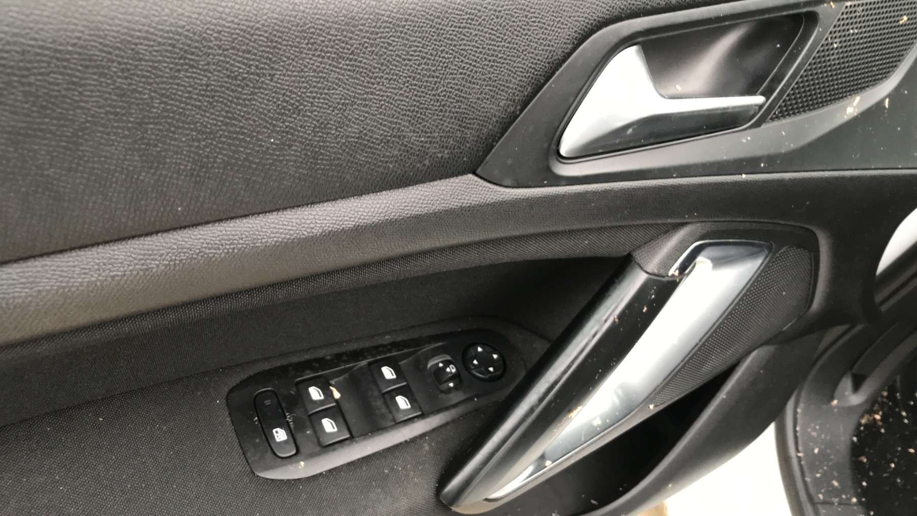 Image PEUGEOT 308 2