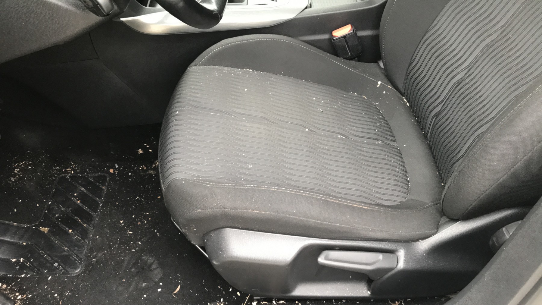 Image PEUGEOT 308 2