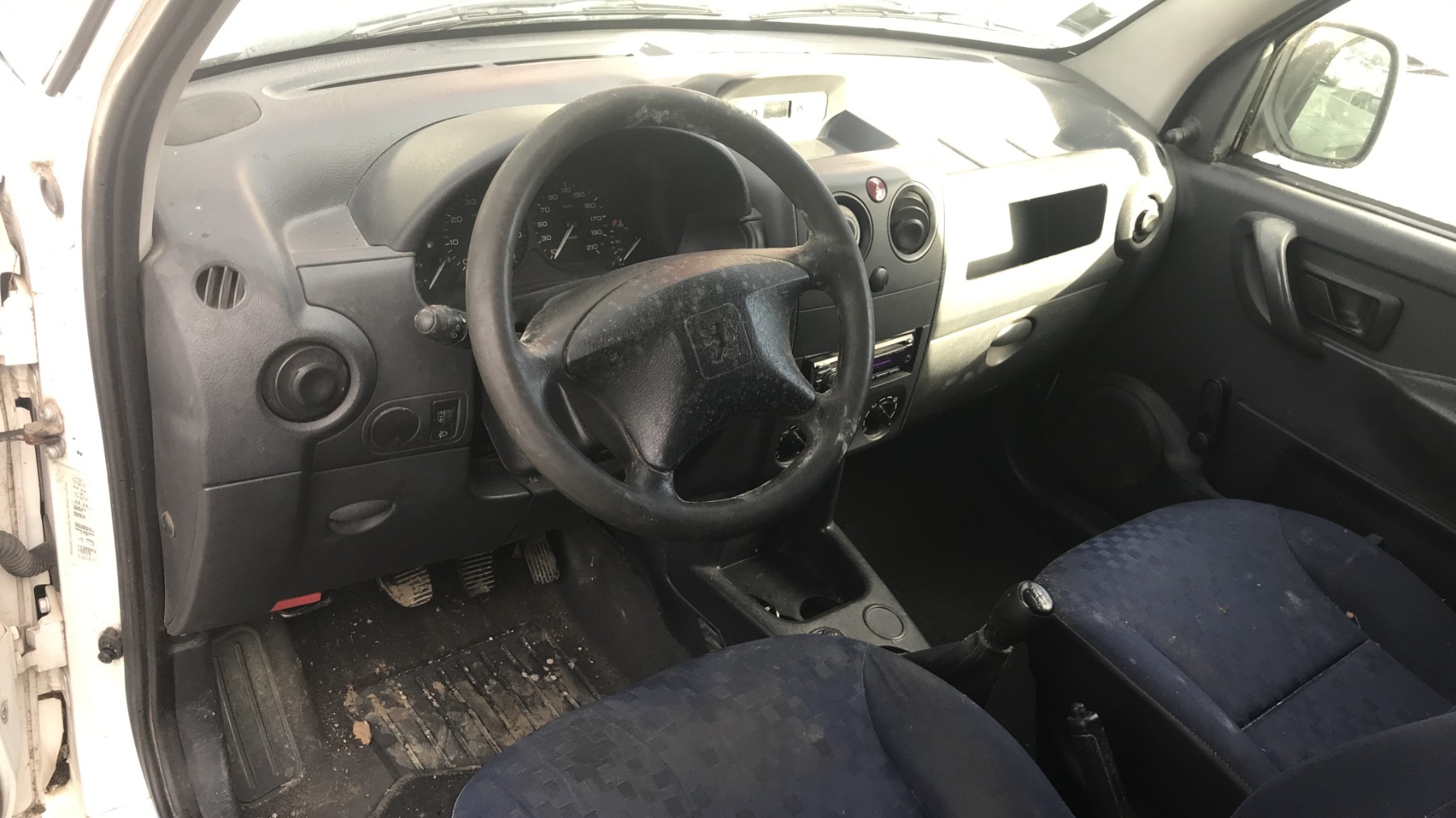 Image PEUGEOT PARTNER 1