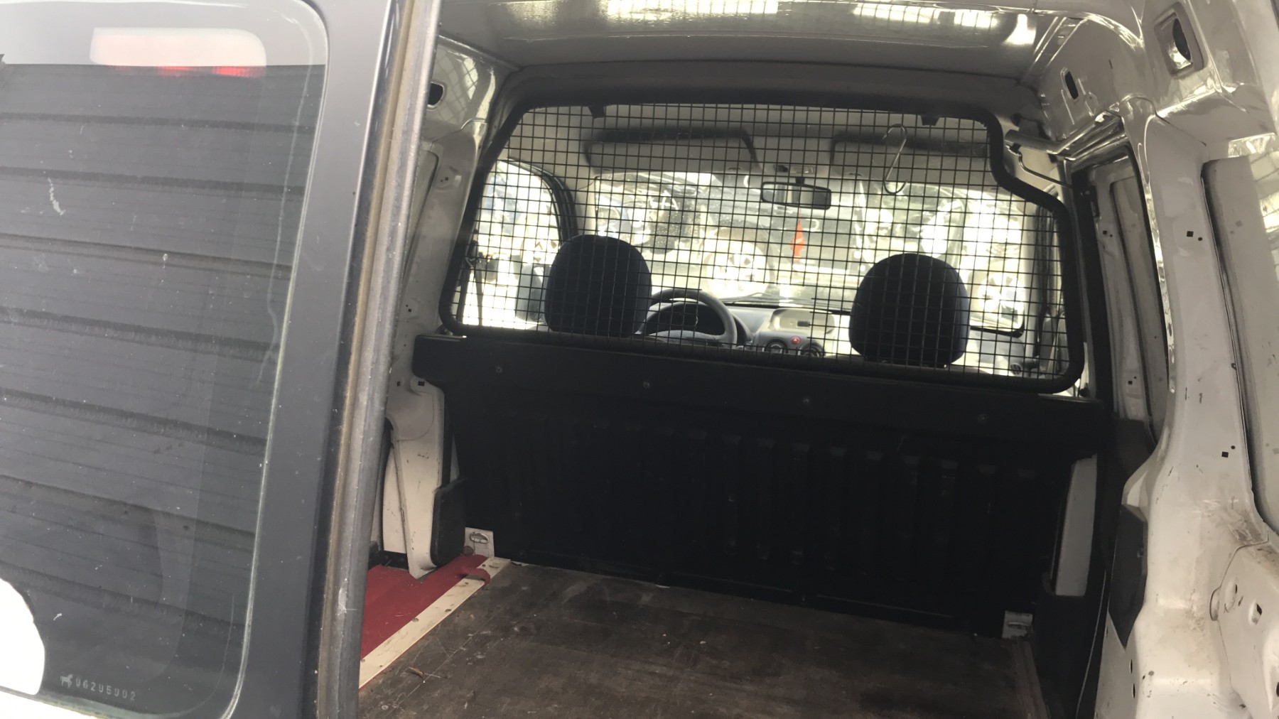 Image PEUGEOT PARTNER 1