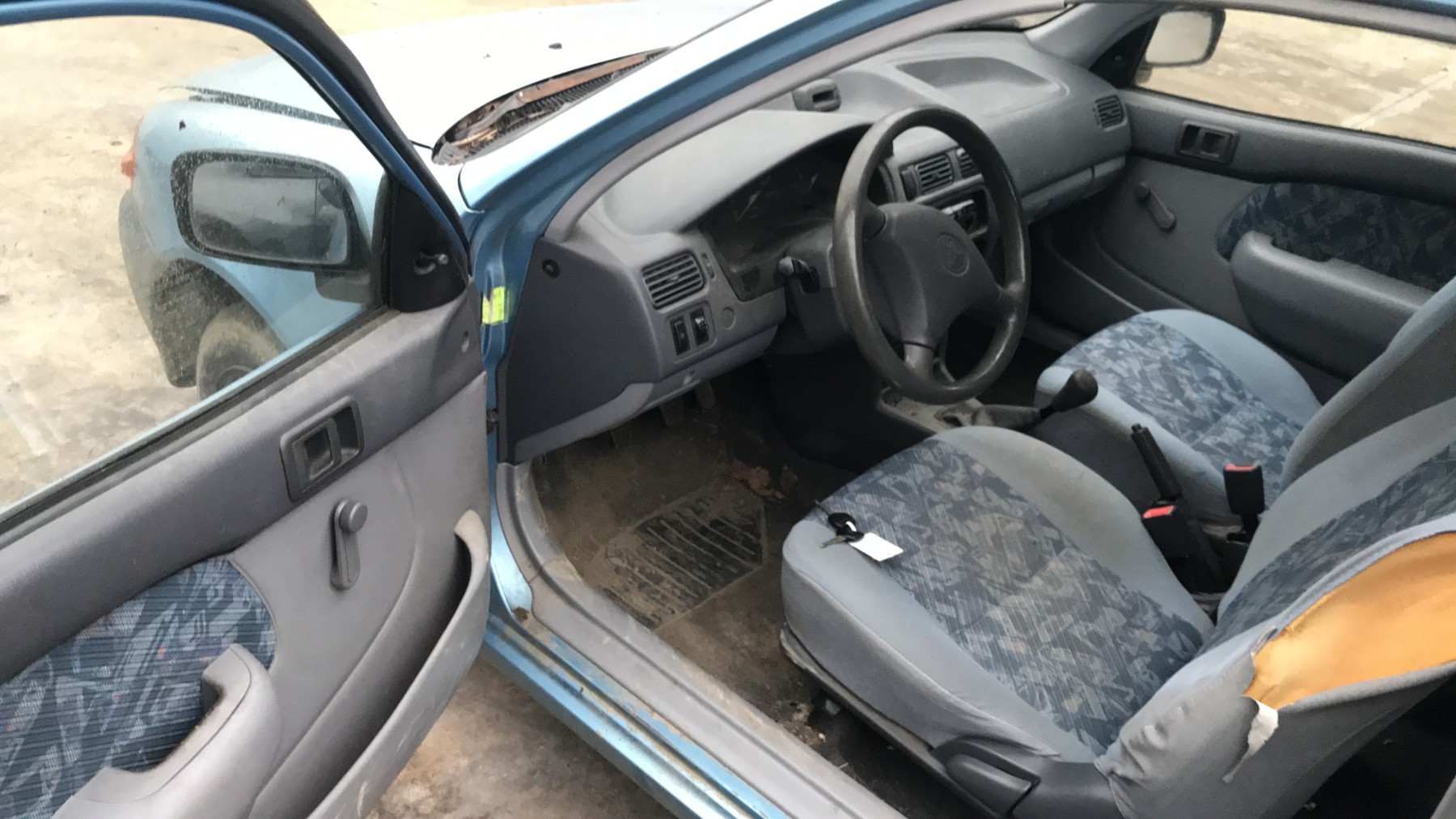 Image TOYOTA STARLET 3