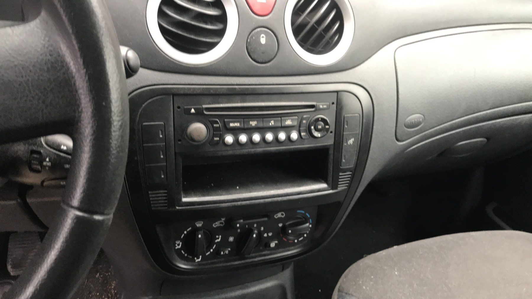 Image CITROEN C3 1