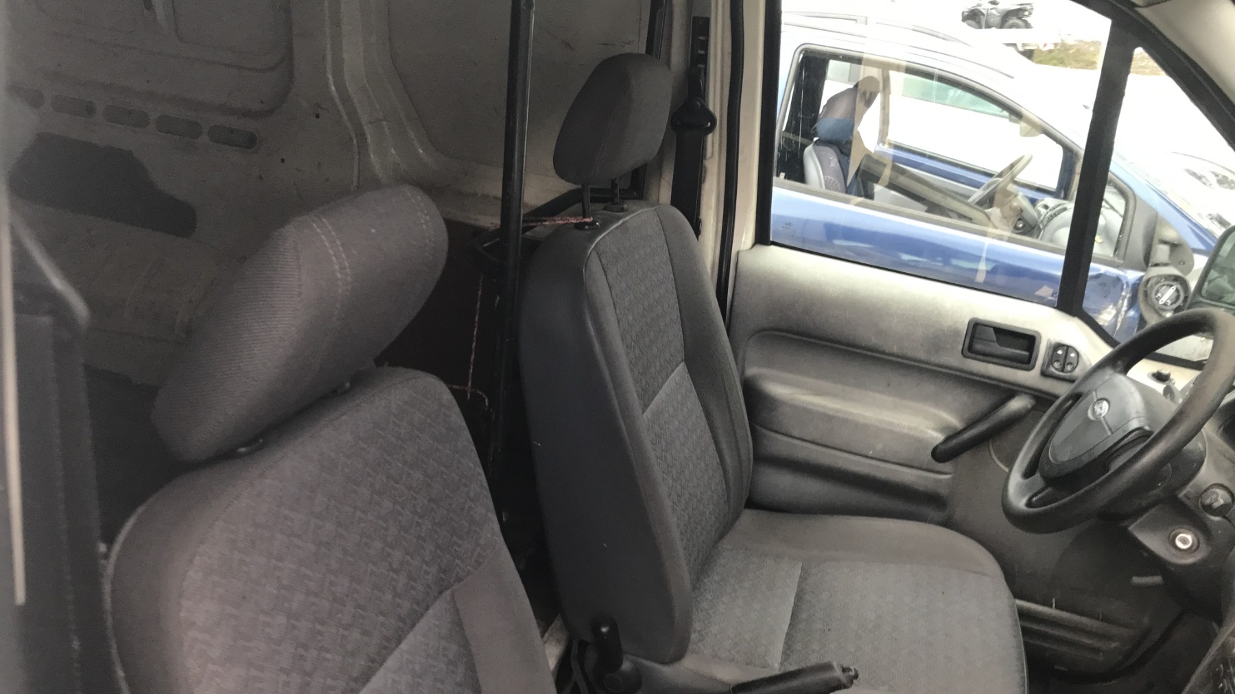 Image FORD TRANSIT CONNECT 1