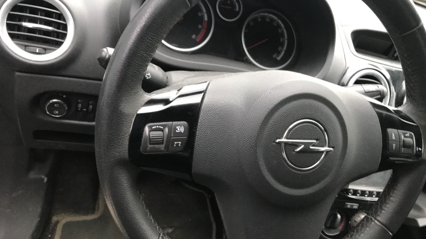 Image OPEL CORSA D