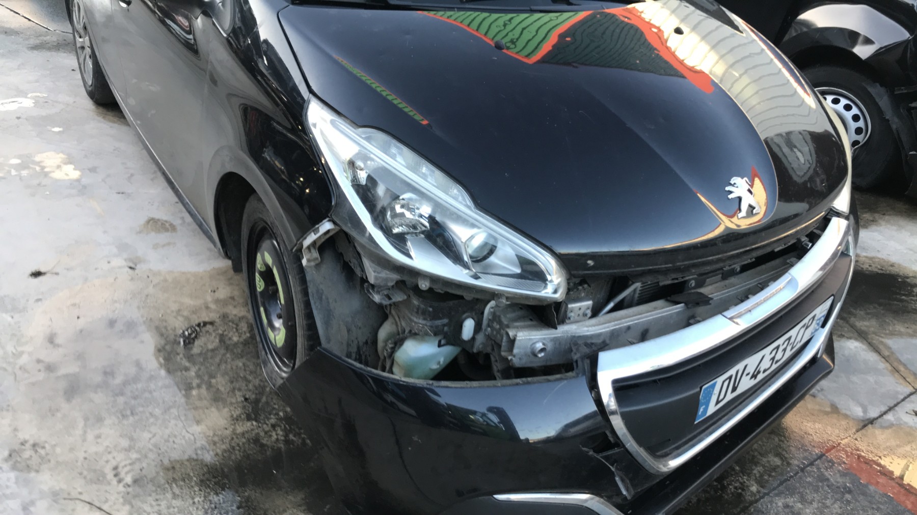 Image PEUGEOT 208 1