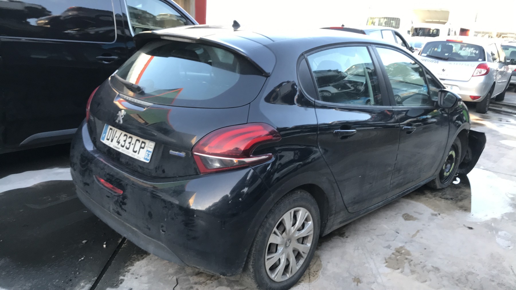 Image PEUGEOT 208 1