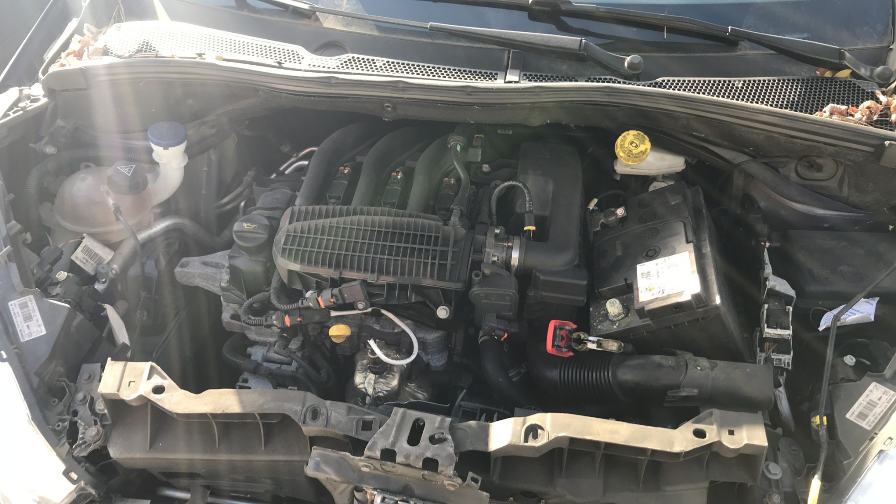 Image PEUGEOT 208 1