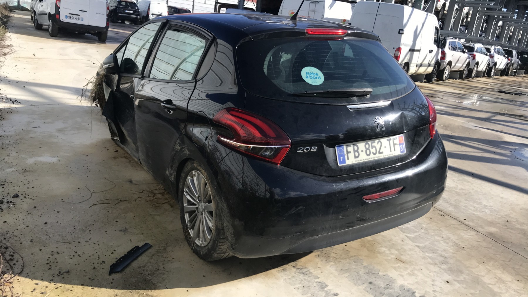 Image PEUGEOT 208 1