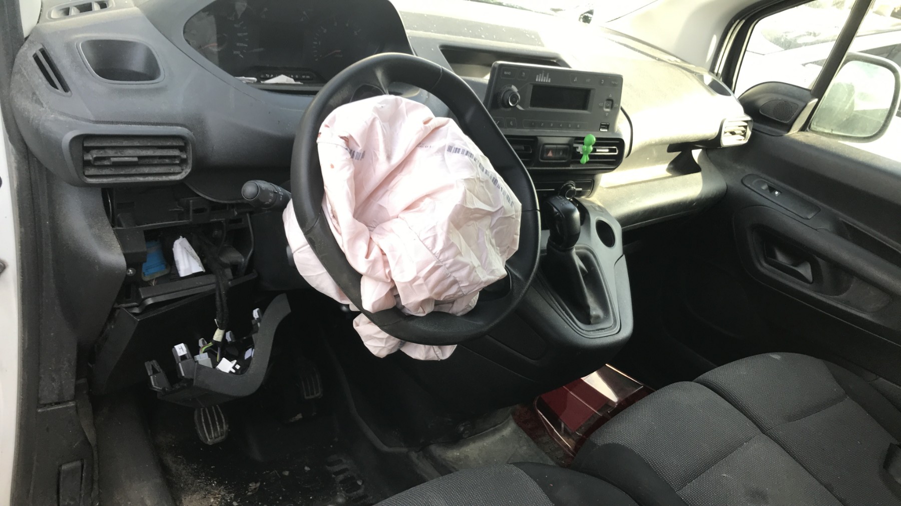 Image PEUGEOT PARTNER 3