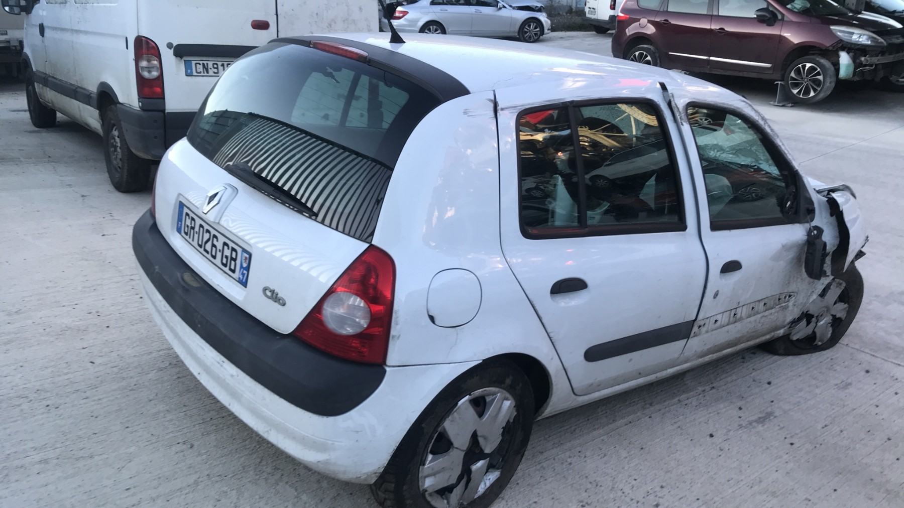 Image RENAULT CLIO 2