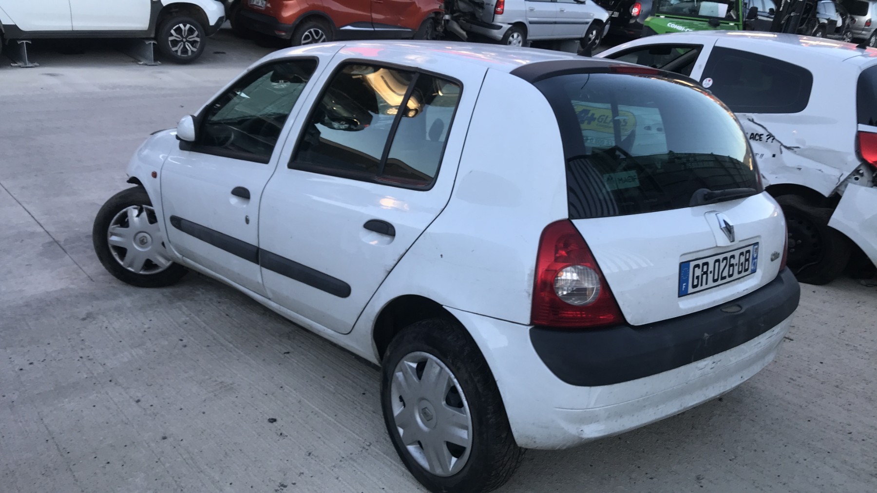 Image RENAULT CLIO 2