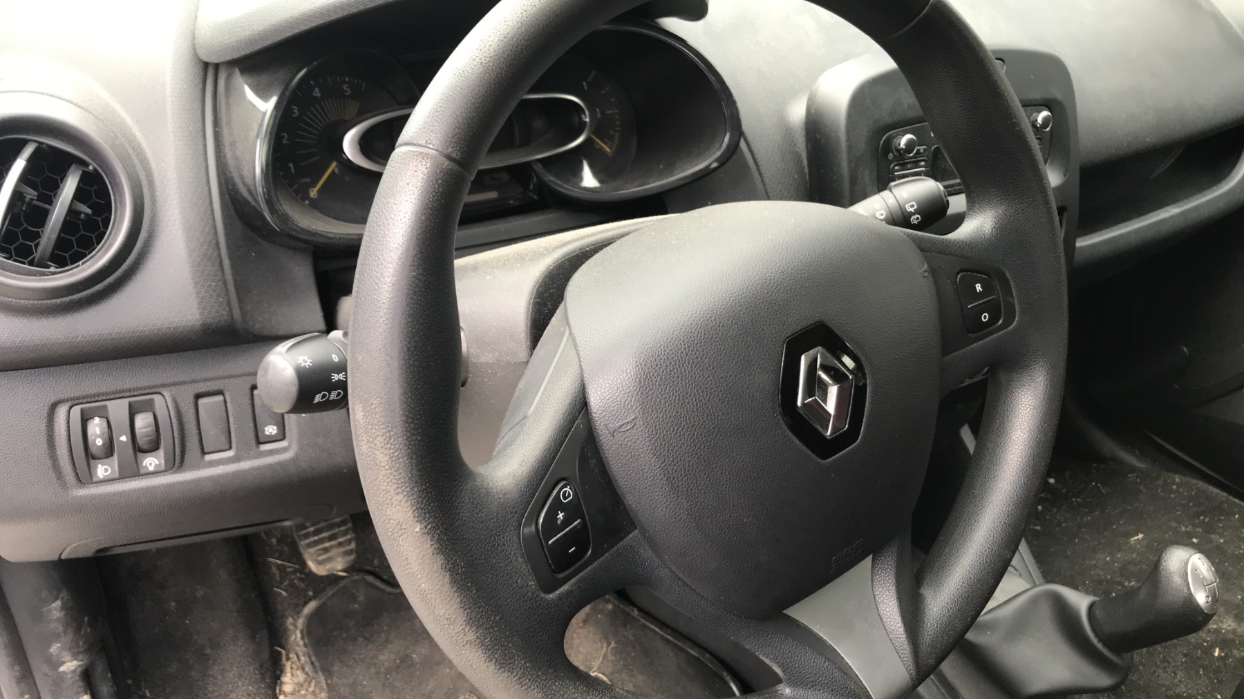 Image RENAULT CLIO 4