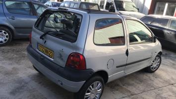 Pièce Auto