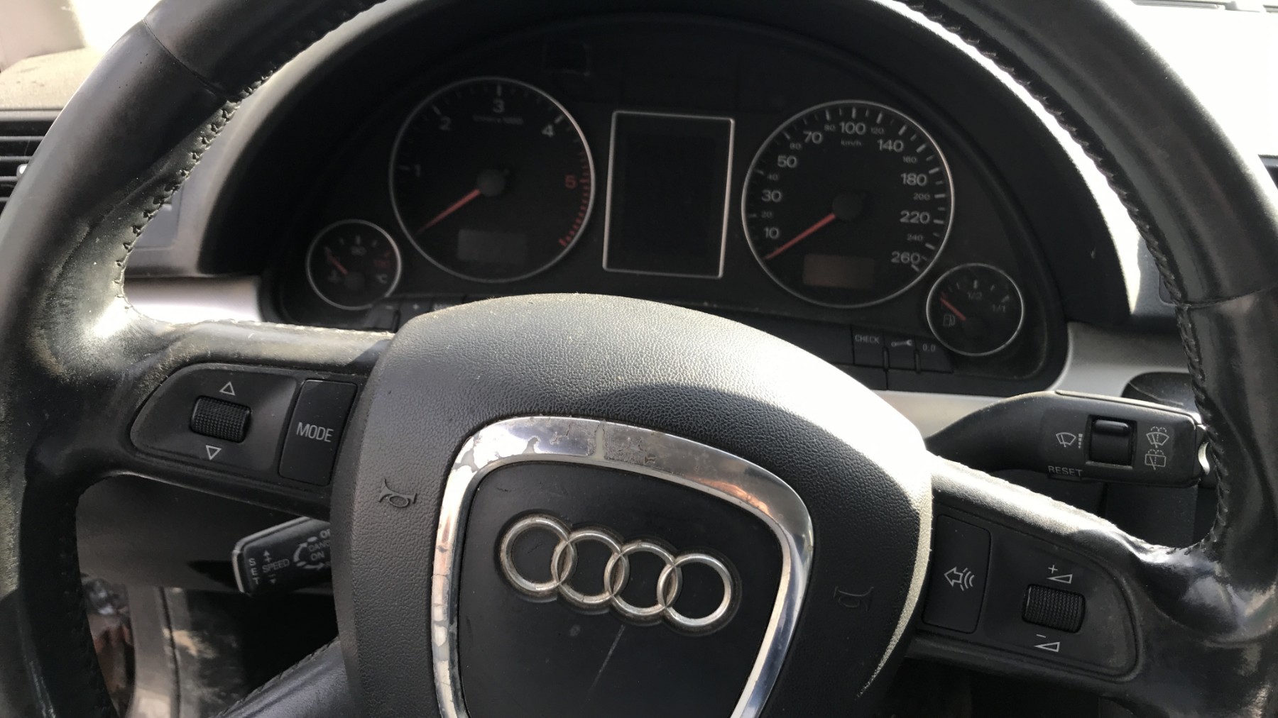 Image AUDI A4 2