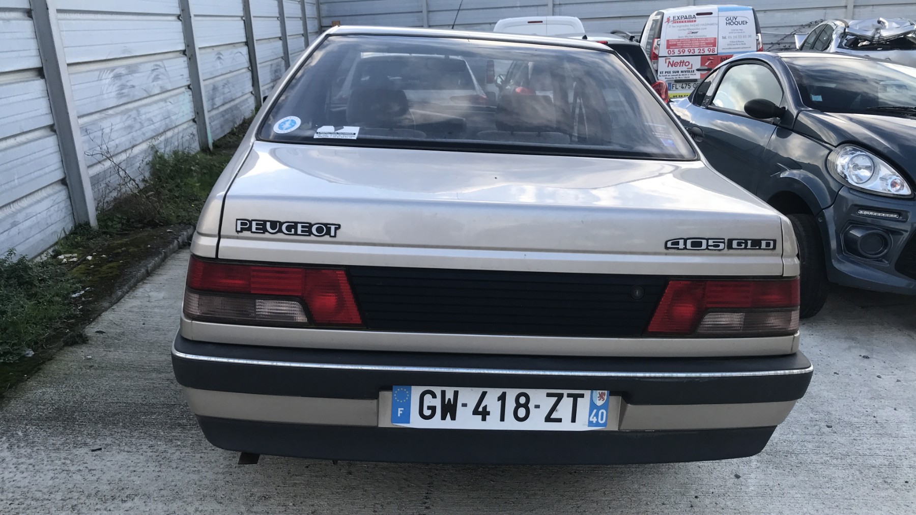 Image PEUGEOT 405