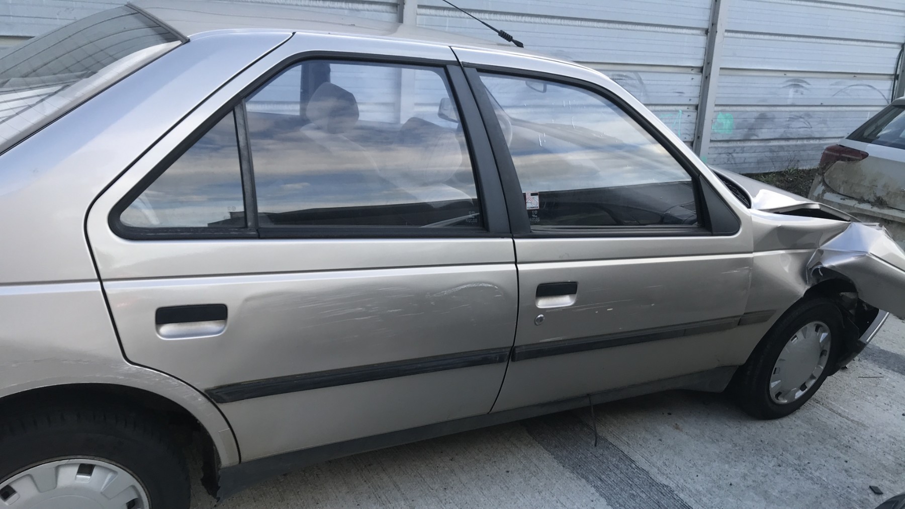 Image PEUGEOT 405